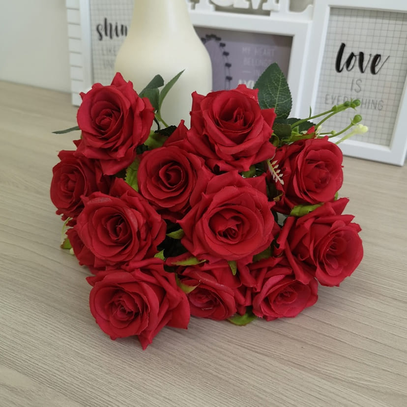 Искусственные цветы в Челябинске | Цветы искусственные «Розы острые», красные, букет