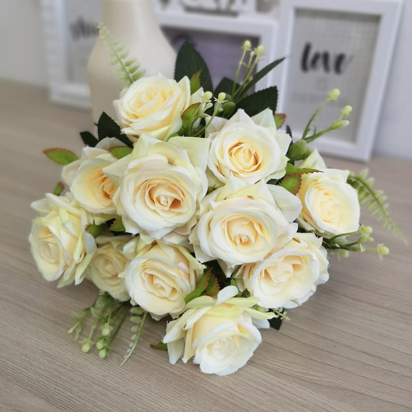 Искусственные цветы в Челябинске | Цветы искусственные «Розы острые», молочно-персиковые, букет