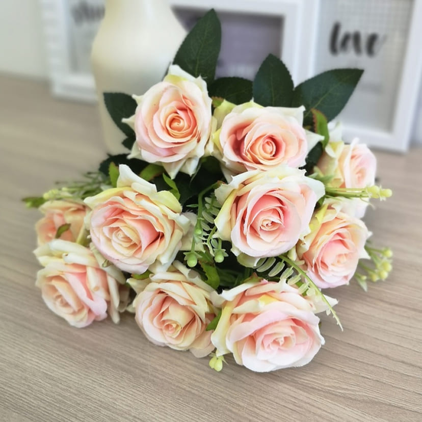 Искусственные цветы в Челябинске | Цветы искусственные «Розы острые», розовато-молочные, букет